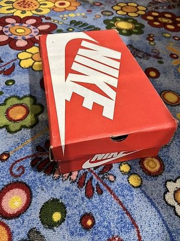 Эркектердин кроссовкасы, 39, Nike, Колдонулган, түсү - Ак, Өзү алып кетүү lalafo.kg да Эркектердин кроссовкасы, 39, Nike, Колдонулган, түсү - Ак, Өзү алып кетүү