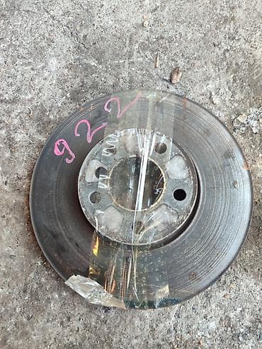 Тормозной диск BMW X5 E70 N52B30A 2008 перед. (б/у) at lalafo.kg Тормозной диск BMW X5 E70 N52B30A 2008 перед. (б/у)