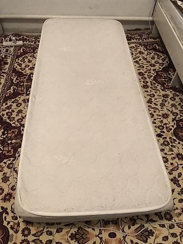 Спальный матрас, Б/у, Односпальный, Другая страна производитель, Пружинный, Другой тип, Матрасы средней жесткости, Самовывоз at lalafo.kg Спальный матрас, Б/у, Односпальный, Другая страна производитель, Пружинный, Другой тип, Матрасы средней жесткости, Самовывоз