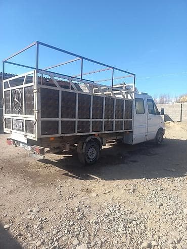 Грузовик, Mercedes-Benz, Дубль, 3 т, Б/у at lalafo.kg Грузовик, Mercedes-Benz, Дубль, 3 т, Б/у