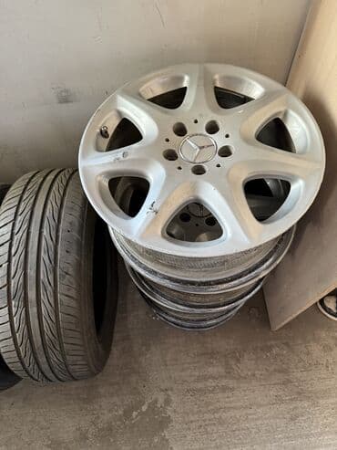 Литые Диски R 17 AMG, Комплект, отверстий - 5, Б/у at lalafo.kg Литые Диски R 17 AMG, Комплект, отверстий - 5, Б/у