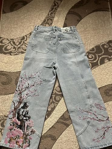 Мужские джинсы, Стандарт, Новый, цвет - Серый, Самовывоз, Платная доставка at lalafo.kg Мужские джинсы, Стандарт, Новый, цвет - Серый, Самовывоз, Платная доставка