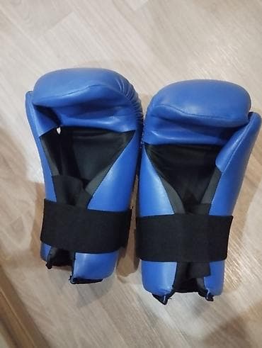 Перчатки для тхэквондо Daedo ITF, цвет синий, размер M. - Официальная at lalafo.kg Перчатки для тхэквондо Daedo ITF, цвет синий, размер M. - Официальная