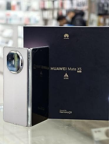 Huawei Mate X5, Б/у, 512 ГБ, цвет - Белый, 2 SIM at lalafo.kg Huawei Mate X5, Б/у, 512 ГБ, цвет - Белый, 2 SIM