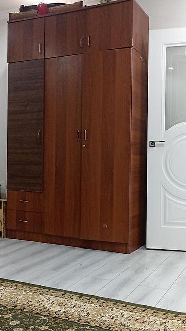 Шкаф-купе/шкаф для хранения из ЛДСП в тёплом оттенке орех/бук lalafo.kg да Шкаф-купе/шкаф для хранения из ЛДСП в тёплом оттенке орех/бук