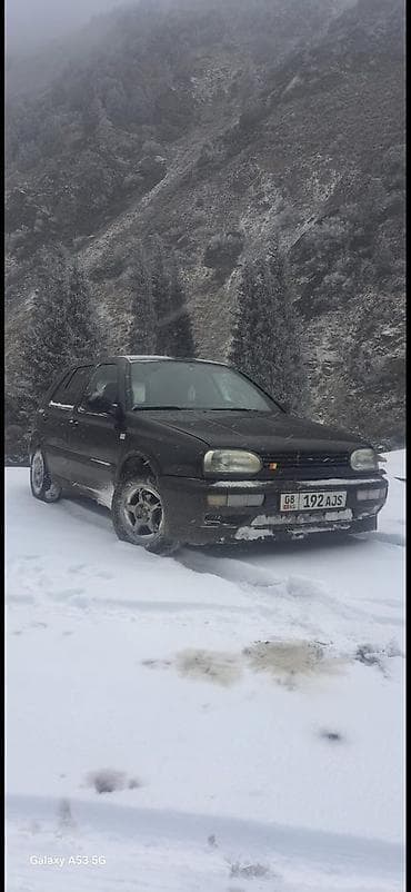 Volkswagen Golf: 1994 г., 1.8 л, Ручные, Бензин, Хэтчбэк at lalafo.kg Volkswagen Golf: 1994 г., 1.8 л, Ручные, Бензин, Хэтчбэк