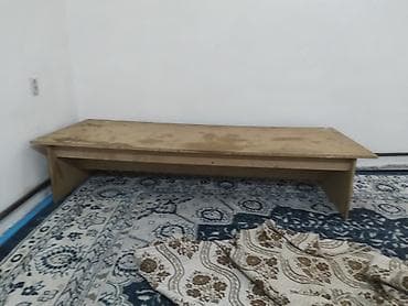 Стол для зала, Б/у, Не раскладной, Прямоугольный at lalafo.kg Стол для зала, Б/у, Не раскладной, Прямоугольный