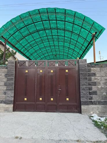 Полдома, 1 м², 3 комнаты, Собственник, Старый ремонт at lalafo.kg Полдома, 1 м², 3 комнаты, Собственник, Старый ремонт