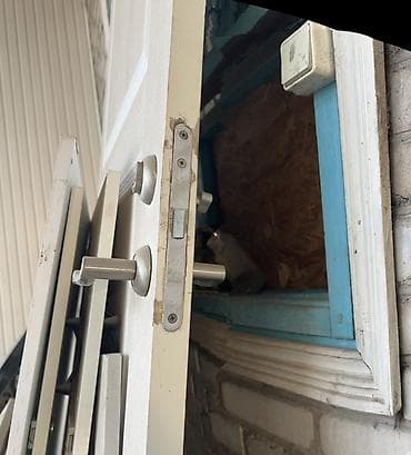 Металл сейф эшиктери: Башка эшик аксессуарлары lalafo.kg да — 2 Металл сейф эшиктери: Башка эшик аксессуарлары — 2