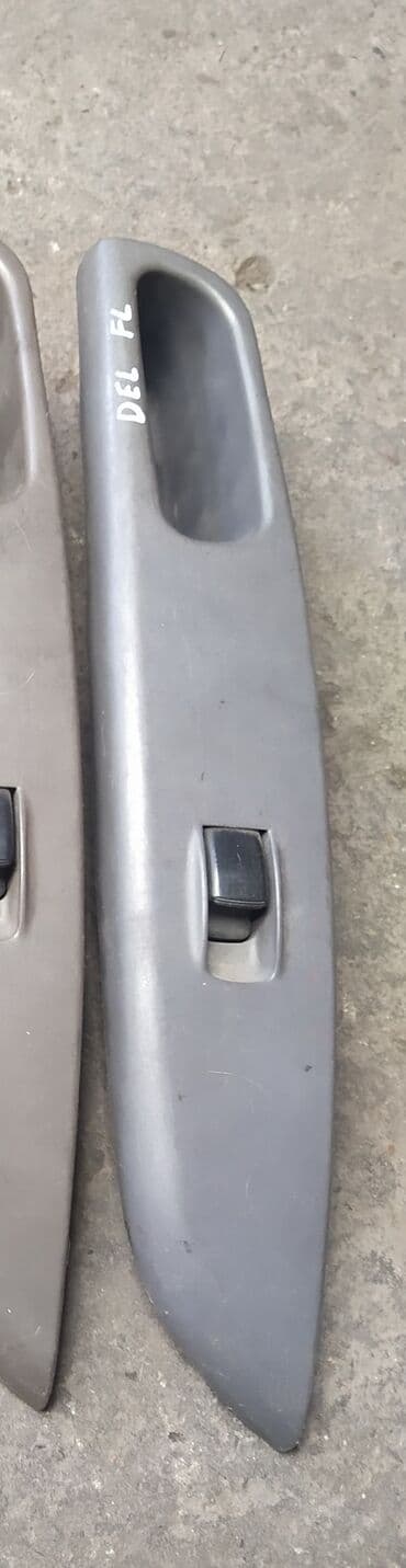 Mitsubishi Delica Булка кнопка стеклоподъемника, Митсубиси Дэлика at lalafo.kg Mitsubishi Delica Булка кнопка стеклоподъемника, Митсубиси Дэлика