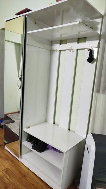 Шкаф-прихожая, Б/у, С зеркалом at lalafo.kg Шкаф-прихожая, Б/у, С зеркалом