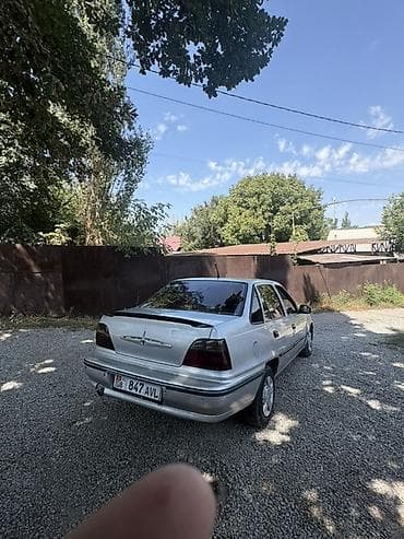Daewoo Nexia: 2005 г., 1.5 л, Механика, Бензин, Седан at lalafo.kg — 4 Daewoo Nexia: 2005 г., 1.5 л, Механика, Бензин, Седан — 4