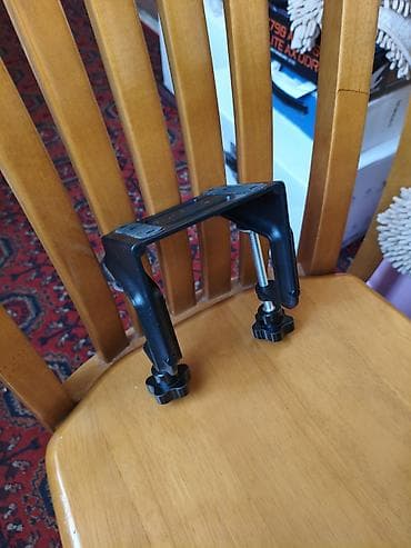 Кронштейн-струбцина для крепления базы Moza столешнице - Тип at lalafo.kg Кронштейн-струбцина для крепления базы Moza столешнице - Тип