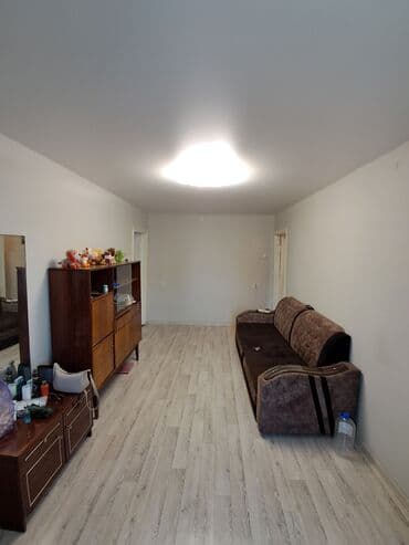 2 комнаты, 44 м², 103 серия, 3 этаж at lalafo.kg 2 комнаты, 44 м², 103 серия, 3 этаж