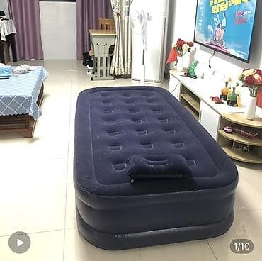 Надувная кровать с подголовником, тёмно‑синяя. - Размер at lalafo.kg Надувная кровать с подголовником, тёмно‑синяя. - Размер