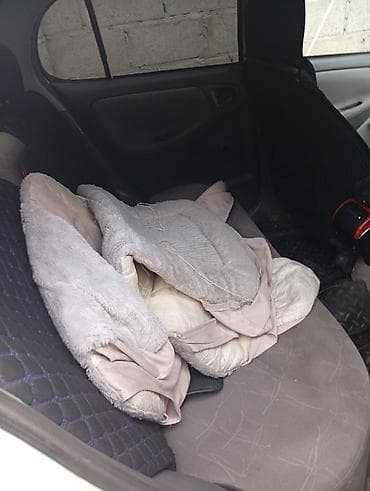 Toyota Platz: 2000 г., 1 л, Автомат, Бензин, Седан at lalafo.kg Toyota Platz: 2000 г., 1 л, Автомат, Бензин, Седан