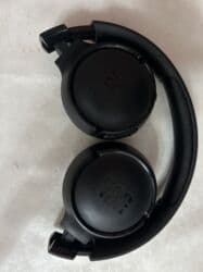 Полноразмерные, JBL, Б/у, Беспроводные (Bluetooth), Классические at lalafo.kg Полноразмерные, JBL, Б/у, Беспроводные (Bluetooth), Классические