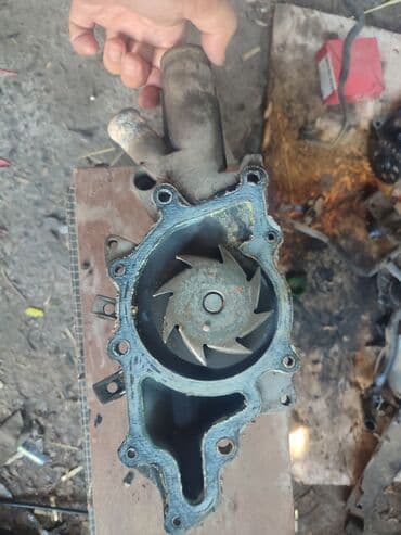 Помпа Mercedes-Benz 2005 г., Б/у, Оригинал, Германия at lalafo.kg Помпа Mercedes-Benz 2005 г., Б/у, Оригинал, Германия