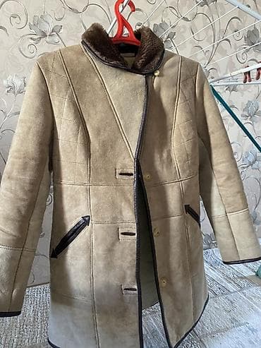 Женская дублёнка из натуральной овчины. - Цвет: светло-бежевый с at lalafo.kg — 1 Женская дублёнка из натуральной овчины. - Цвет: светло-бежевый с — 1