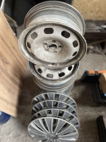 Диски R 15 Комплект, отверстий - 5, Б/у at lalafo.kg Диски R 15 Комплект, отверстий - 5, Б/у