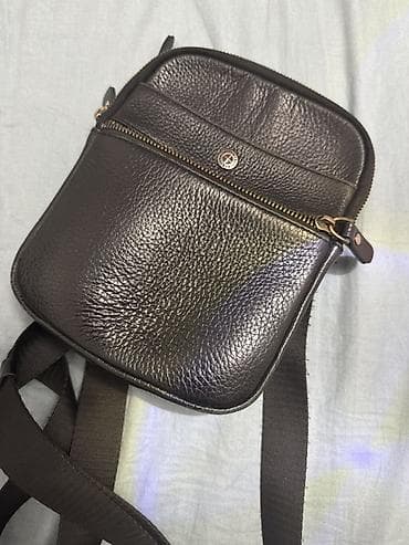 Барсетка, Butun, Материал: Экокожа, Застежка на молнии, Б/у at lalafo.kg Барсетка, Butun, Материал: Экокожа, Застежка на молнии, Б/у