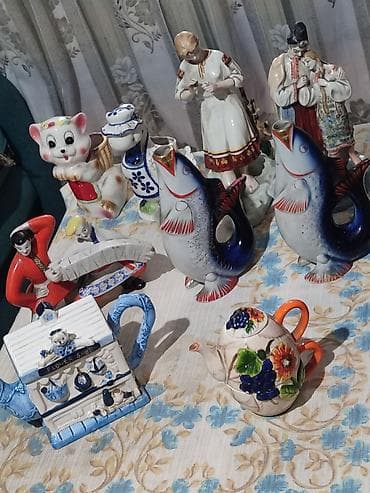 Коллекция декоративных фарфоровых/керамических изделий, ручная at lalafo.kg Коллекция декоративных фарфоровых/керамических изделий, ручная