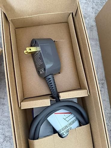 Расческа-выпрямитель Dyson at lalafo.kg — 2 Расческа-выпрямитель Dyson — 2