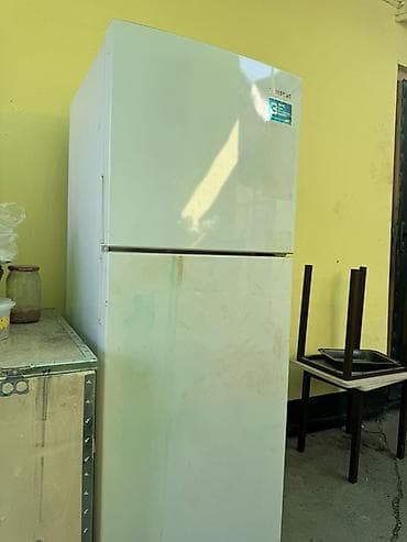 Холодильник Samsung, Б/у, Двухкамерный at lalafo.kg Холодильник Samsung, Б/у, Двухкамерный