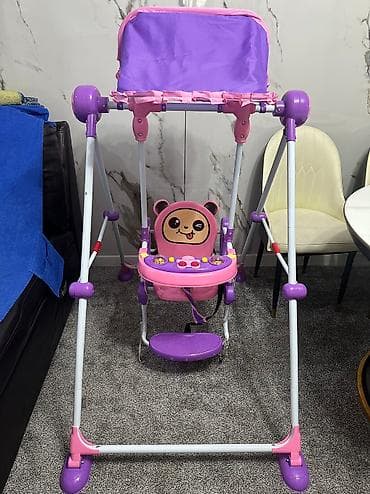 Качели абсолютно новая открыли ребенок три дня посидел и больше не at lalafo.kg Качели абсолютно новая открыли ребенок три дня посидел и больше не