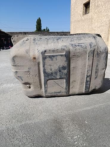 Топливный бак Toyota at lalafo.kg Топливный бак Toyota