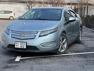 Chevrolet Volt: 2011 г., 1.4 л, Вариатор, Гибрид, Хэтчбэк at lalafo.kg Chevrolet Volt: 2011 г., 1.4 л, Вариатор, Гибрид, Хэтчбэк