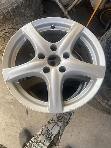 Литые Диски R 16 Honda, Комплект, отверстий - 5 at lalafo.kg Литые Диски R 16 Honda, Комплект, отверстий - 5