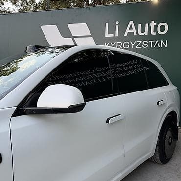 LDV: Lixiang L6: 2025 г., 1.5 л, Вариатор, Гибрид, Кроссовер lalafo.kg да — 2 LDV: Lixiang L6: 2025 г., 1.5 л, Вариатор, Гибрид, Кроссовер — 2