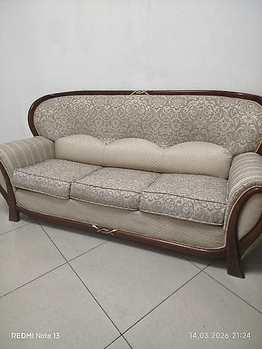 Прямой диван, Б/у at lalafo.kg Прямой диван, Б/у