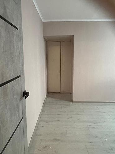 2 комнаты, 44 м², 104 серия, 1 этаж at lalafo.kg 2 комнаты, 44 м², 104 серия, 1 этаж
