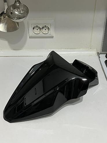 Продаю крыло состояние новый at lalafo.kg Продаю крыло состояние новый