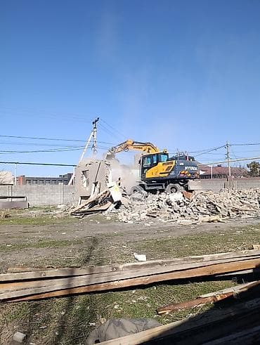 Услуги сноса и демонтажа зданий и сооружений экскаватором - Машина at lalafo.kg Услуги сноса и демонтажа зданий и сооружений экскаватором - Машина