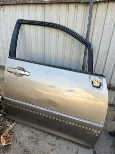 Дверь Передняя правая Lexus, Б/у at lalafo.kg Дверь Передняя правая Lexus, Б/у