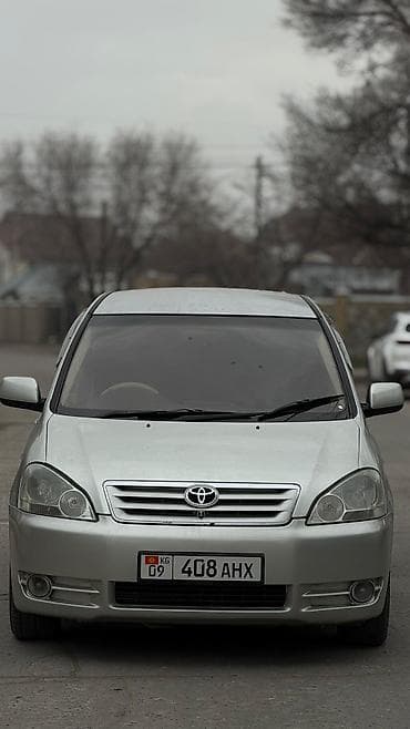Toyota Ipsum: 2002 г., 2 л, Автомат, Газ at lalafo.kg Toyota Ipsum: 2002 г., 2 л, Автомат, Газ