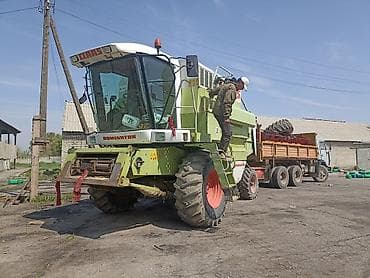 Тракторы Caterpillar: Класс доминатор 88 сатылат абалы ото жакшы матор Каммингс клавишшалар at lalafo.kg — 8 Тракторы Caterpillar: Класс доминатор 88 сатылат абалы ото жакшы матор Каммингс клавишшалар — 8