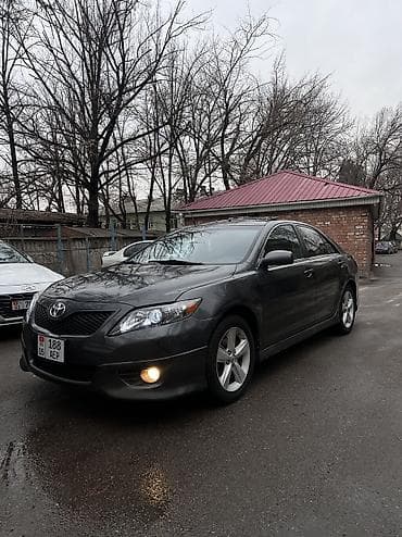 Toyota Camry: 2010 г., 2.5 л, Автомат, Бензин, Седан at lalafo.kg Toyota Camry: 2010 г., 2.5 л, Автомат, Бензин, Седан