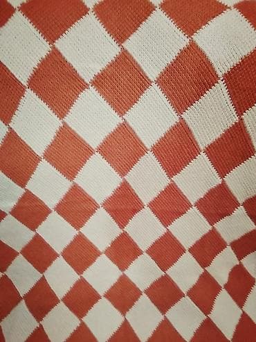 Вязаные шерстяные детские одеяло at lalafo.kg Вязаные шерстяные детские одеяло