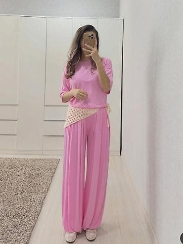 🌸 Нежный и удобный костюм на каждый день 💖 Цена: всего 1499 сом at lalafo.kg 🌸 Нежный и удобный костюм на каждый день 💖 Цена: всего 1499 сом