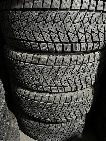 Зимняя японская шина. Фирма Bridgestone made in Japan. Размер at lalafo.kg Зимняя японская шина. Фирма Bridgestone made in Japan. Размер