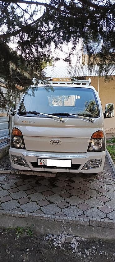 Hyundai Porter: 2017 г., 2.5 л, Ручные, Дизель, Пикап at lalafo.kg Hyundai Porter: 2017 г., 2.5 л, Ручные, Дизель, Пикап