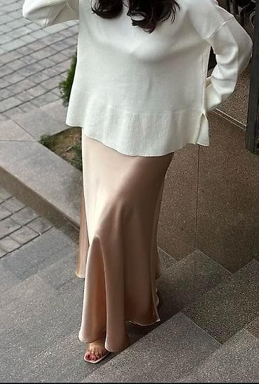 Юбка, Модель юбки: Прямая, Макси, Атлас, Высокая талия at lalafo.kg Юбка, Модель юбки: Прямая, Макси, Атлас, Высокая талия