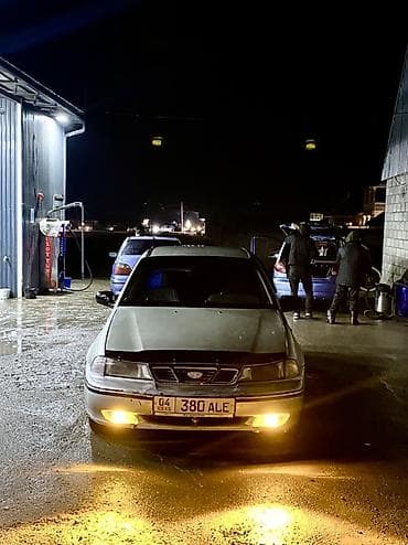 Daewoo Nexia: 2005 г., 1.5 л, Механика, Бензин, Седан at lalafo.kg Daewoo Nexia: 2005 г., 1.5 л, Механика, Бензин, Седан