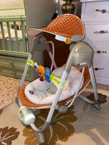 Детский шезлонг, Б/у, Качалка, Другой материал, цвет - Бежевый at lalafo.kg Детский шезлонг, Б/у, Качалка, Другой материал, цвет - Бежевый