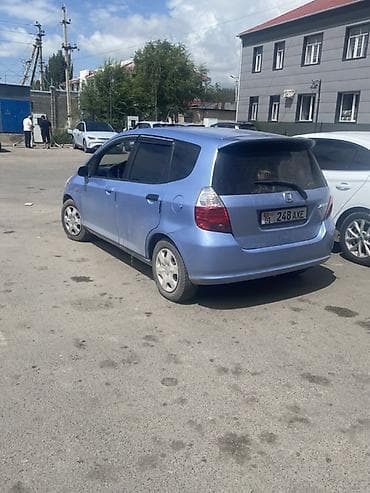 Honda Jazz: 2003 г., 1.3 л, Автомат, Бензин, Хэтчбэк at lalafo.kg Honda Jazz: 2003 г., 1.3 л, Автомат, Бензин, Хэтчбэк