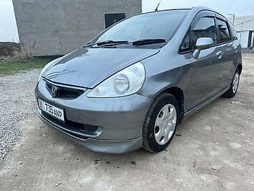 Tata: Honda Fit: 2003 г., 1.3 л, Автомат, Бензин, Хэтчбэк at lalafo.kg — 2 Tata: Honda Fit: 2003 г., 1.3 л, Автомат, Бензин, Хэтчбэк — 2